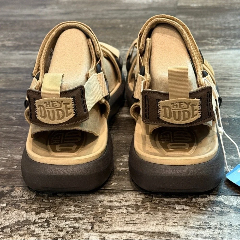 Hey Dude Carson Sandal Sport Mode Mens Size 12 Tan‎ Brown Pool Vaca Beach Comfy